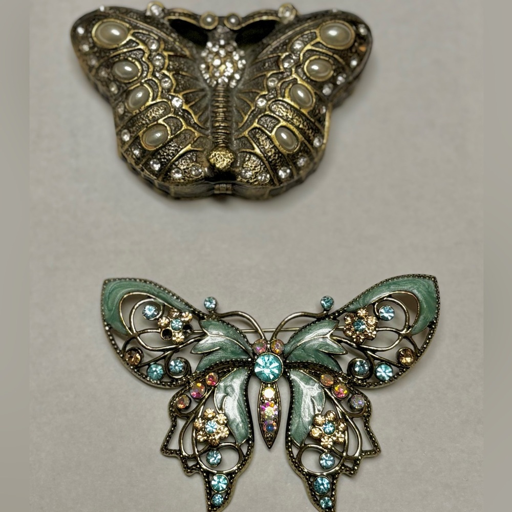 Two Vintage Butterfly pieces: Avon Nina Ricci Pin & Brass Rhinestone Ring Box
